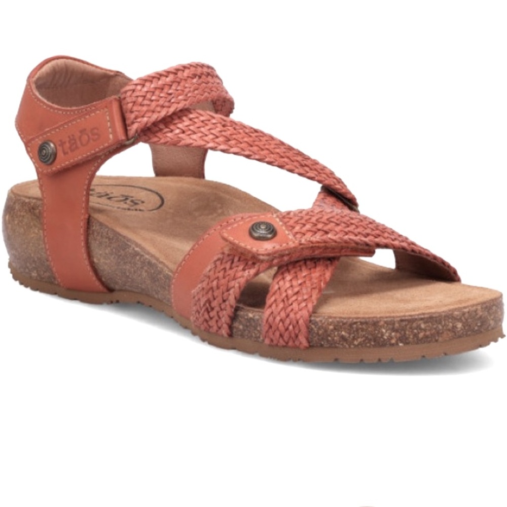 Taos Footwear Sz 10 /EU 41 Trulie coral Pink Women's Leather Wedge Sandals